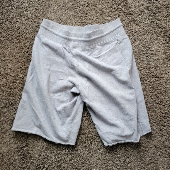 Chincoteague Island Cut Long Sweat Shorts Size Medium - Picture 7 of 8